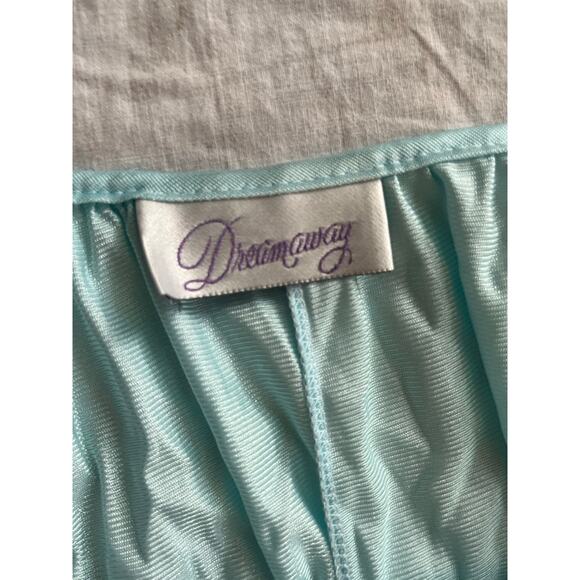 Dreamaway Vintage blue satin nightgown lace embroidered - Picture 5 of 6